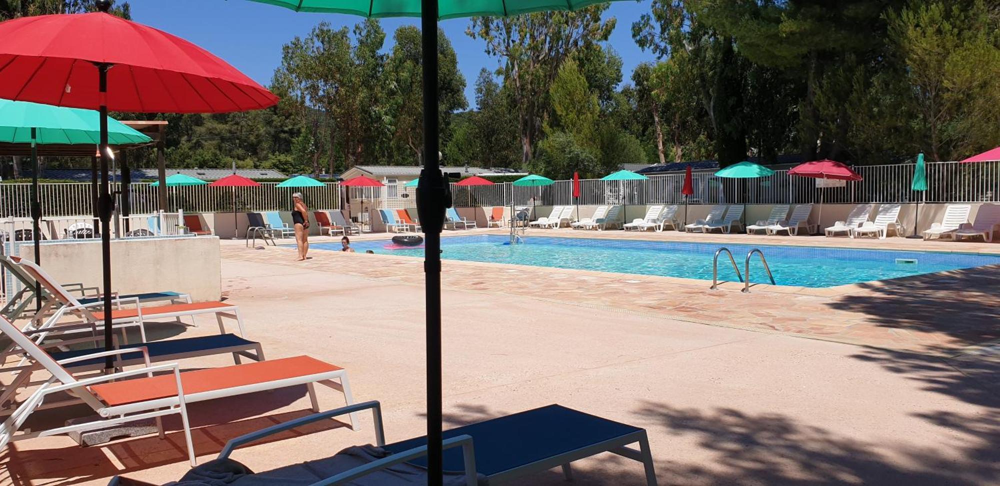 Camping Parc Valrose 라론드레모레 외부 사진
