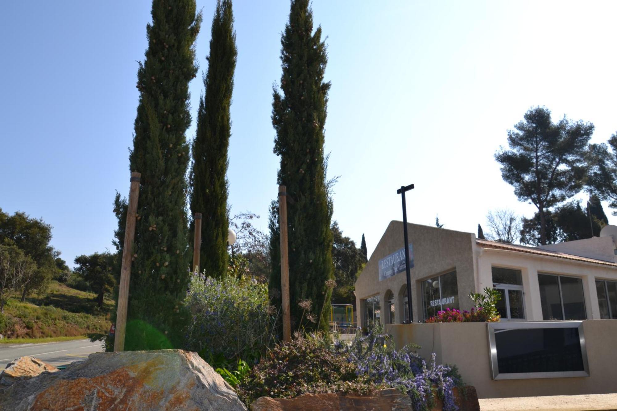 Camping Parc Valrose 라론드레모레 외부 사진