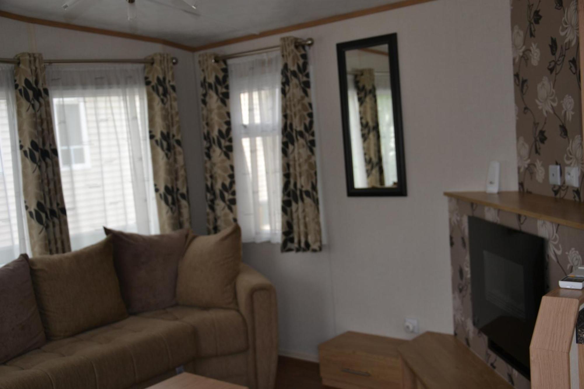 Camping Parc Valrose 라론드레모레 객실 사진