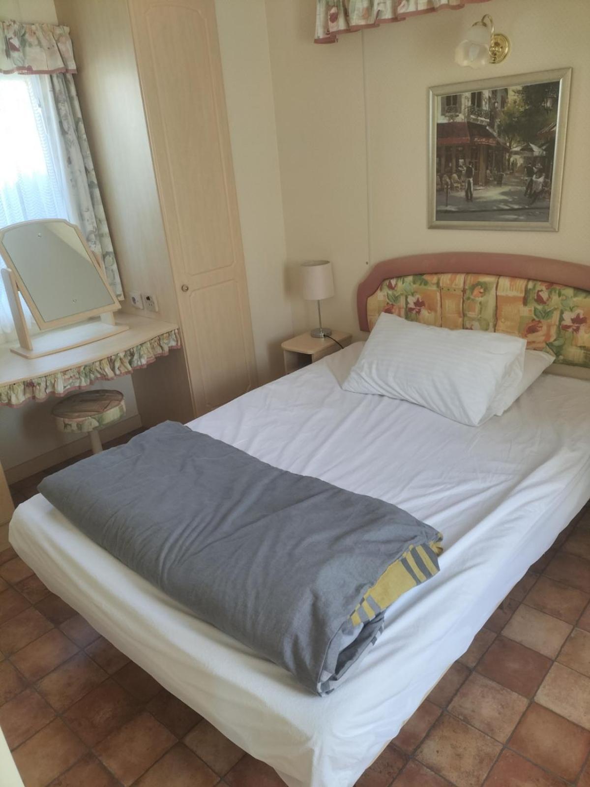Camping Parc Valrose 라론드레모레 객실 사진
