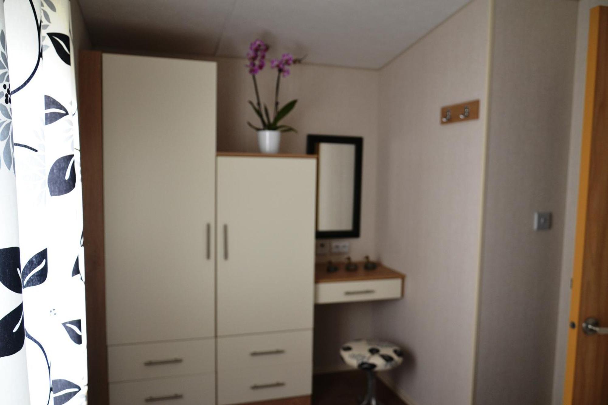 Camping Parc Valrose 라론드레모레 객실 사진