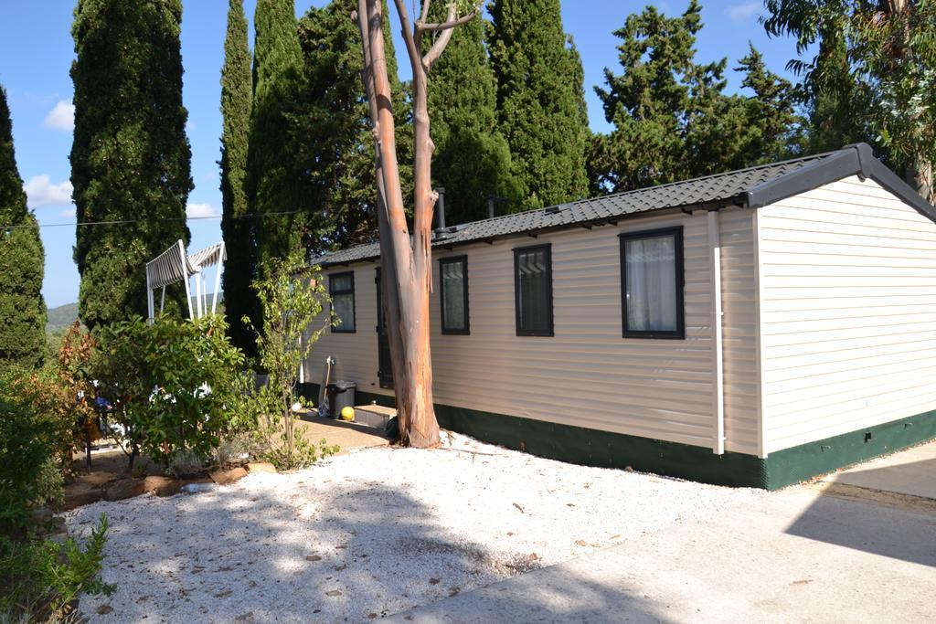 Camping Parc Valrose 라론드레모레 외부 사진