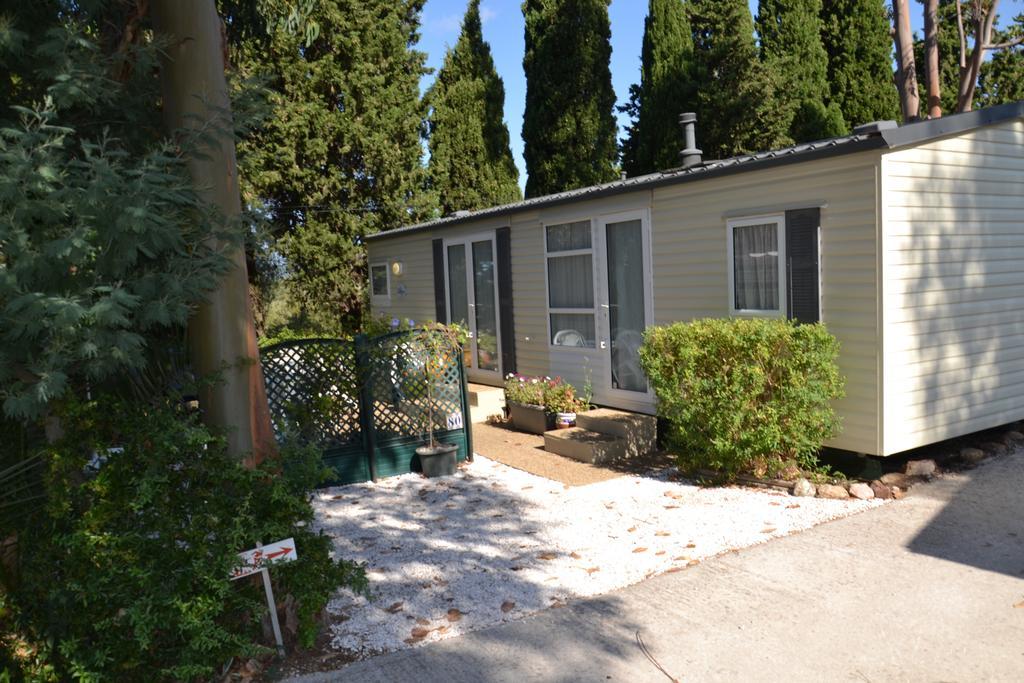Camping Parc Valrose 라론드레모레 외부 사진